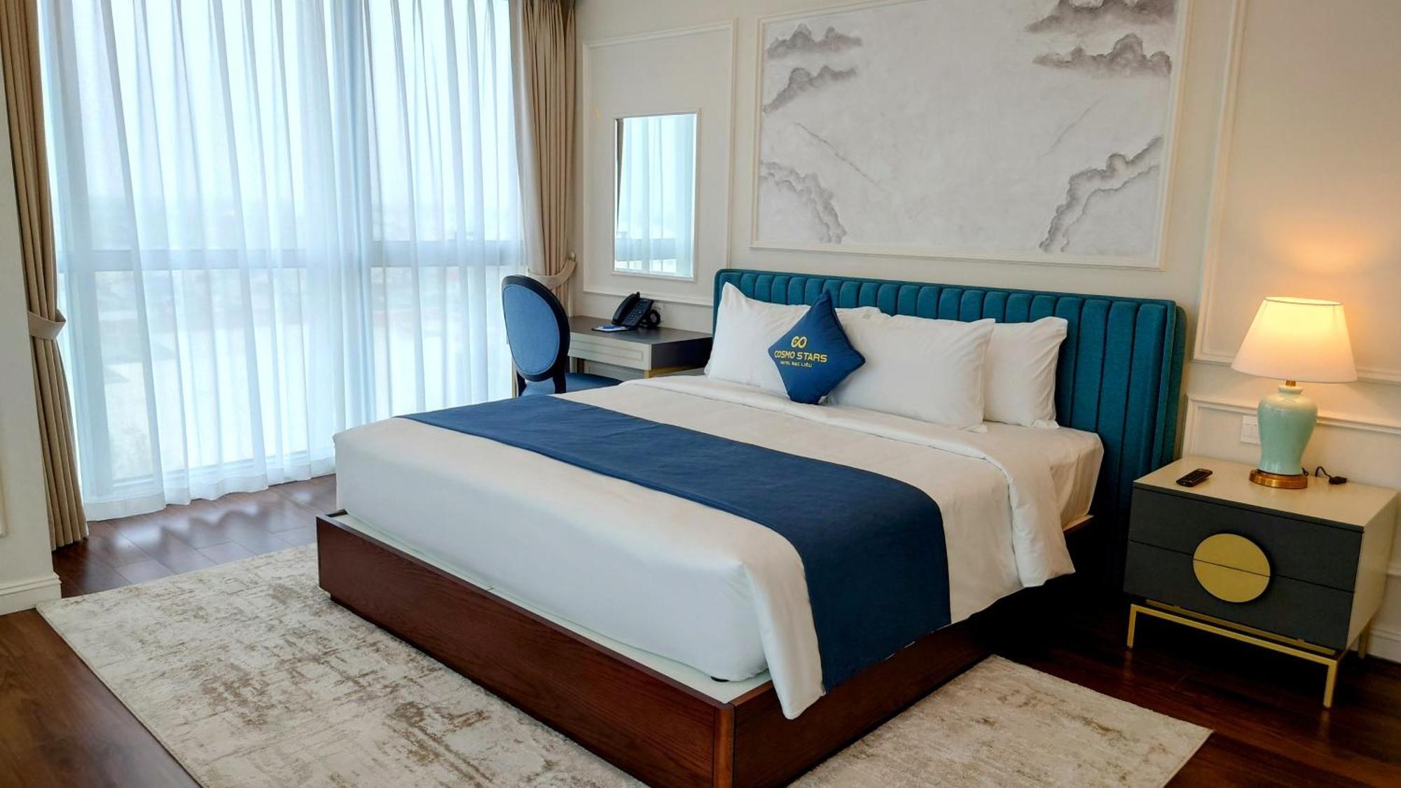Cosmo Stars Hotel Bac Lieu Zewnętrze zdjęcie