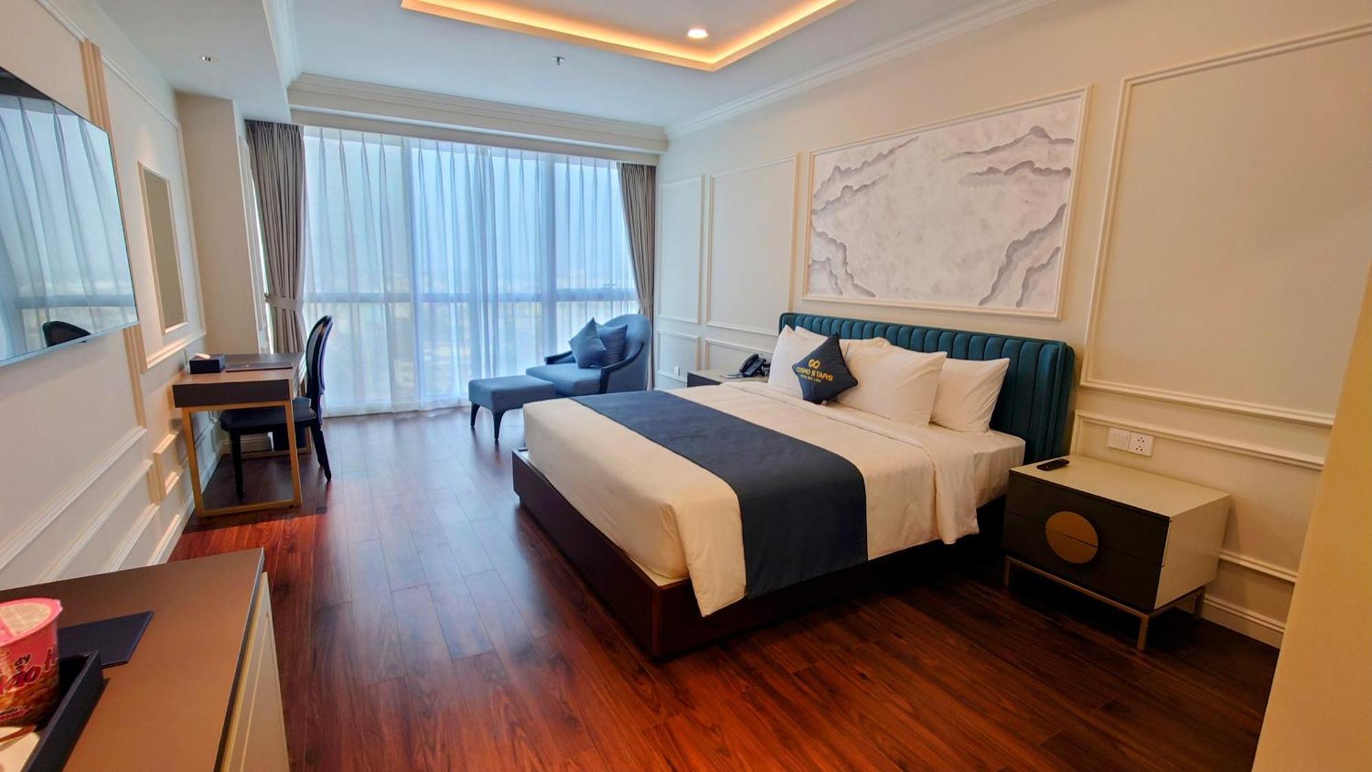 Cosmo Stars Hotel Bac Lieu Zewnętrze zdjęcie